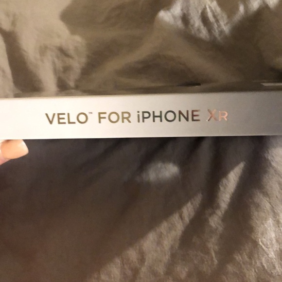 iPhone X R case - Picture 3 of 3